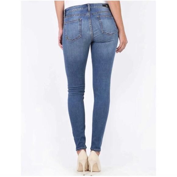 Kut from the Kloth Mia Toothpick Skinny Jeans Medium Wash Size 6 - Picture 2 of 9